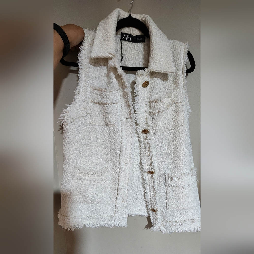 Zara Cream Vest Cropped Denim Style